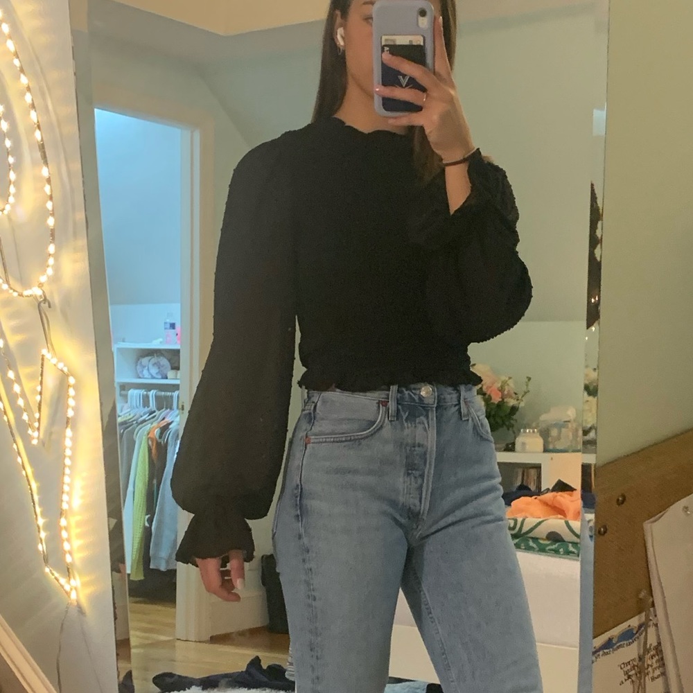 DO+BE Black sheer sleeve top